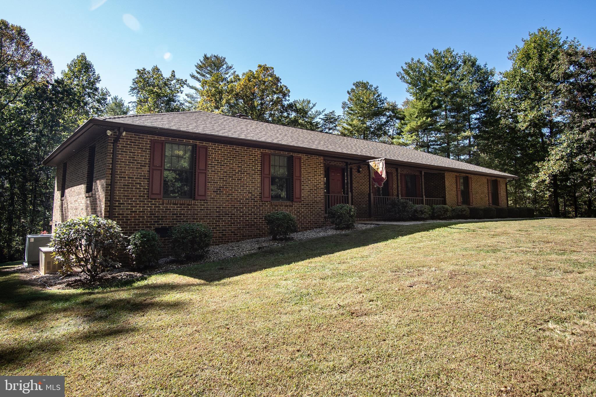 SPRINGBROOK - Residential