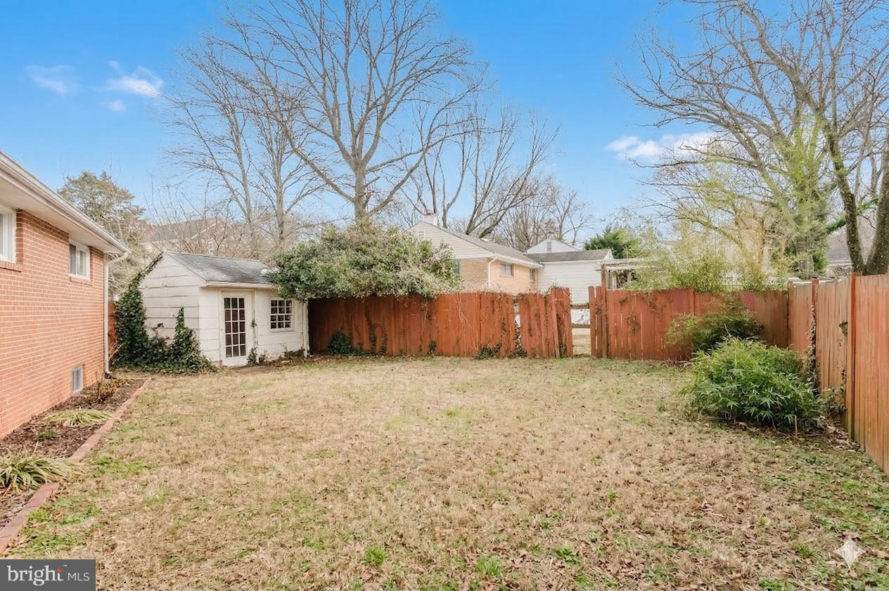 VIRGINIA HILLS - Residential