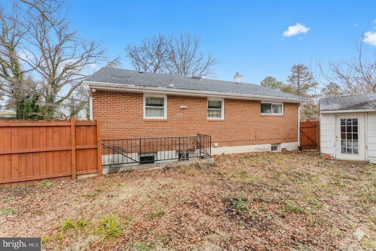 VIRGINIA HILLS - Residential