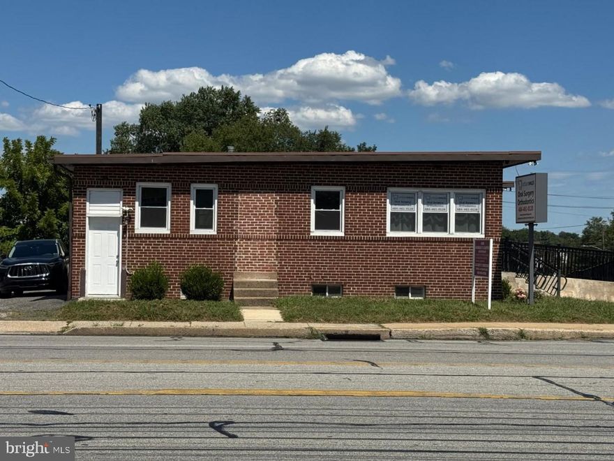 Don't miss this golden opportunity to lease a turnkey dental office! This incredible space has been fully renovated top to bottom and includes all of the state-of-the-art equipment and chairs that are needed to run a top-notch dental practice. Take your business to the next level by utilizing the spacious, modern rooms and quality equipment like the x-ray machine, autoclave, vacuum, compressor, and 8 dental chairs. Your clients will love the ease of the private parking lot and handicap accessible entry. This building is situated on a high traffic main road in Brookhaven which will add to your business's visibility and potential for new clientele. Walk right in and set up shop in this beautiful office! Schedule your tour today! This is a triple net lease.