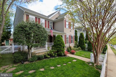 42900 KIRKLAND STREET ASHBURN VA 20147