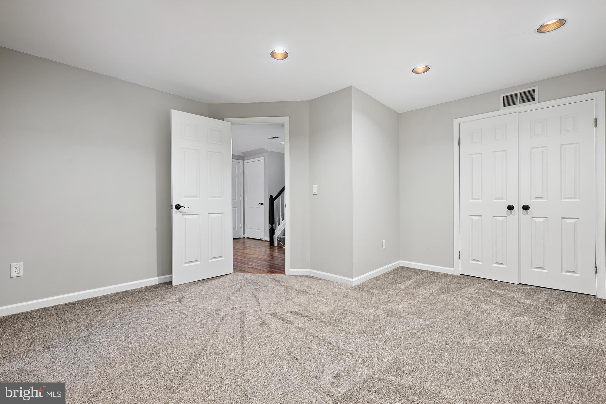 MAYS CHAPEL - Residential