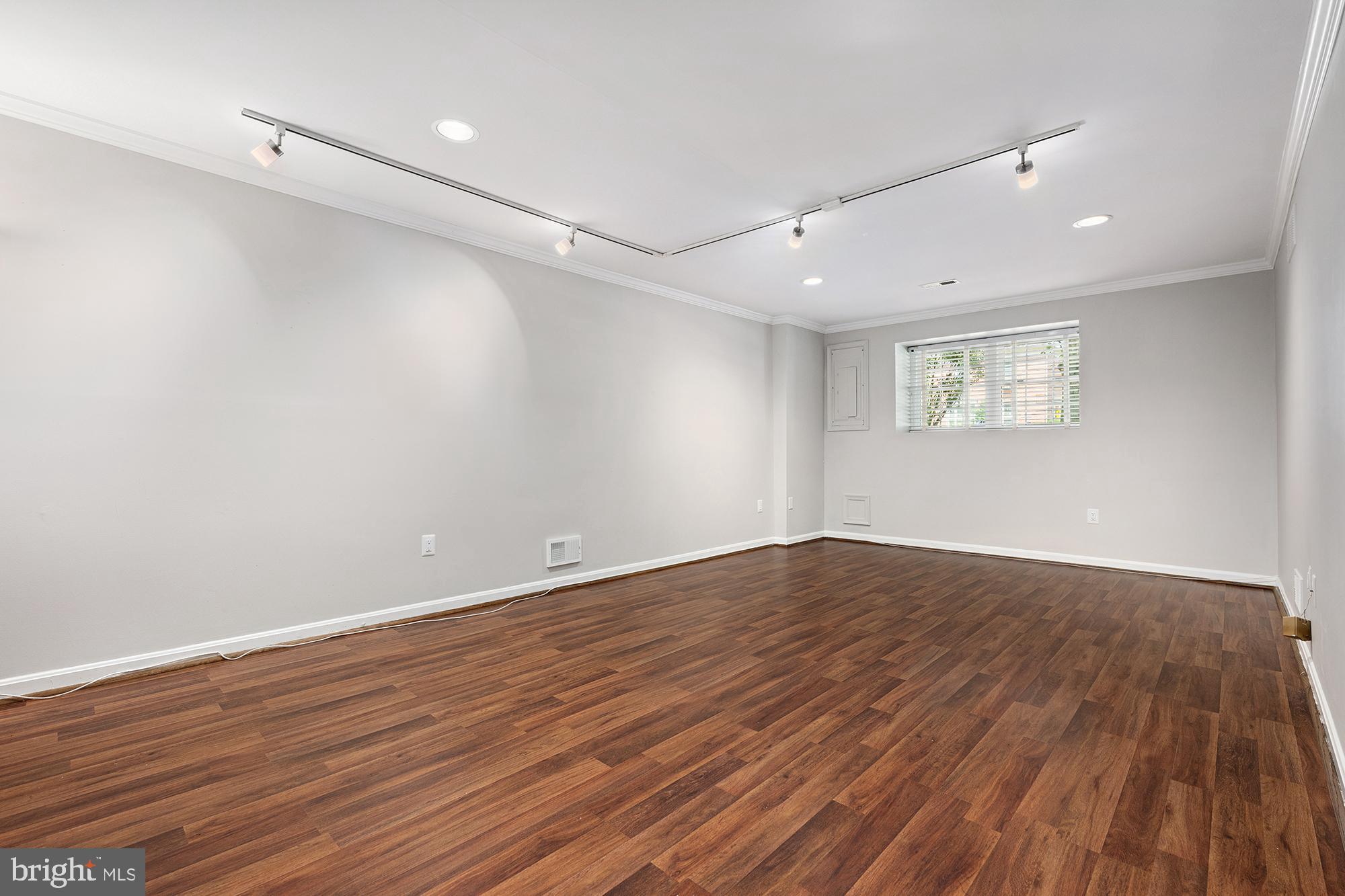 MAYS CHAPEL - Residential