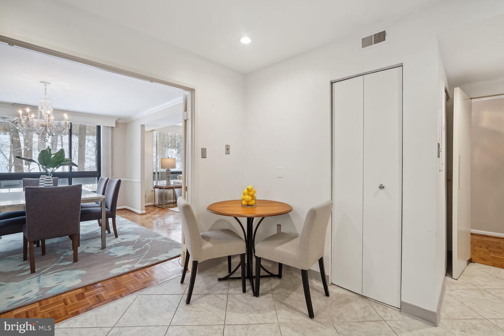 SUMNER VILLAGE - Residential