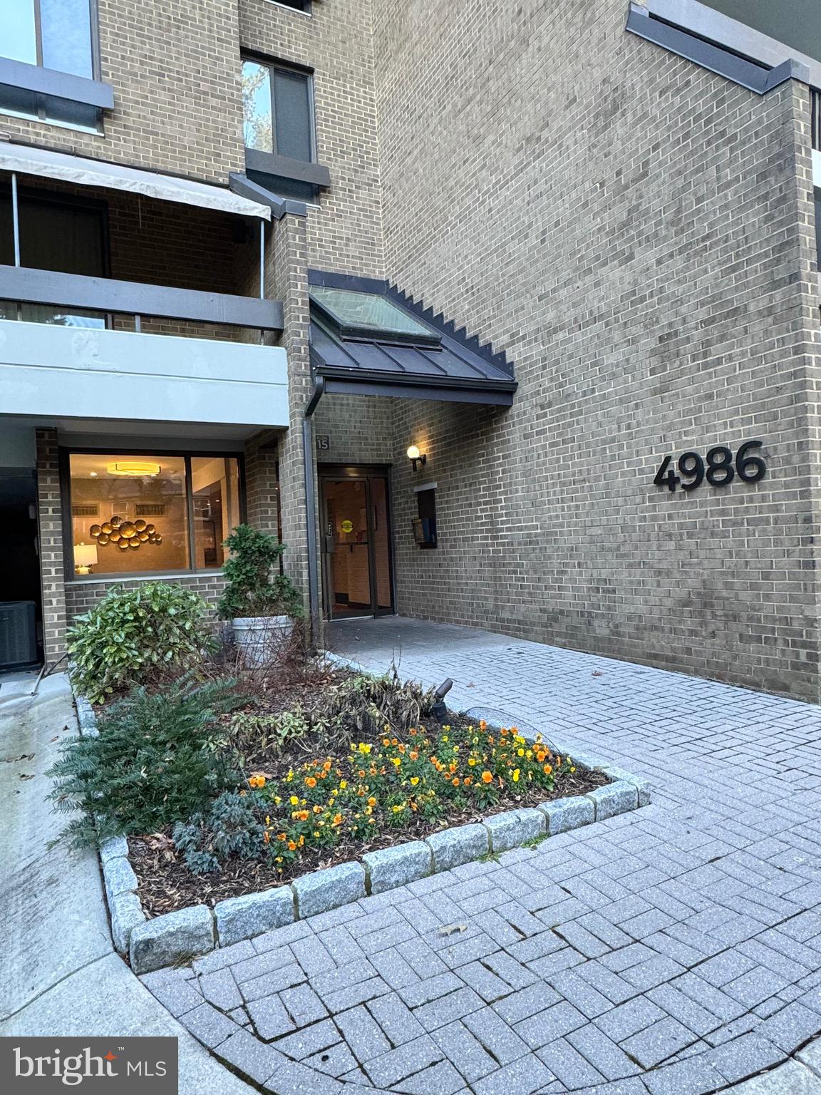 SUMNER VILLAGE - Residential