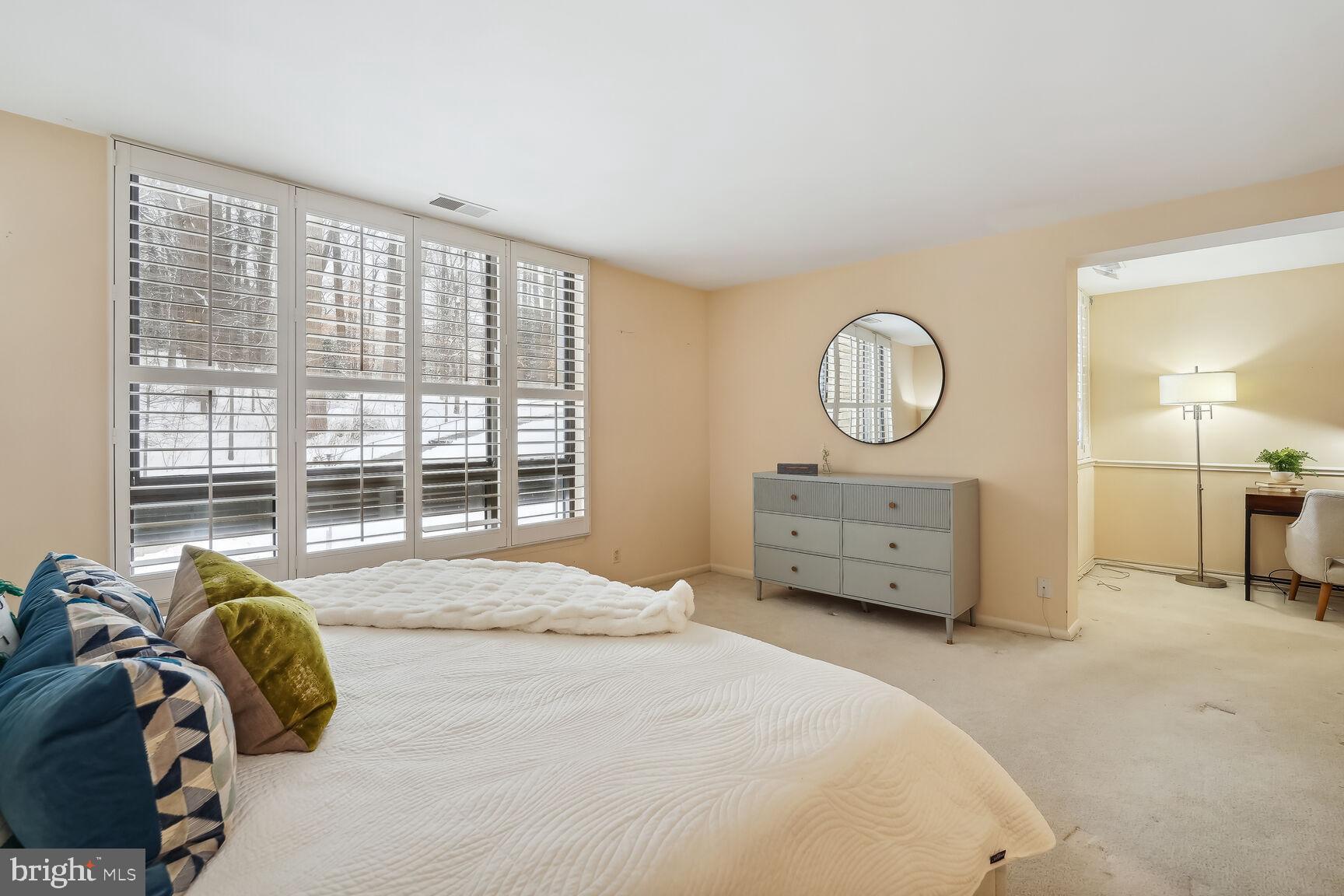 SUMNER VILLAGE - Residential