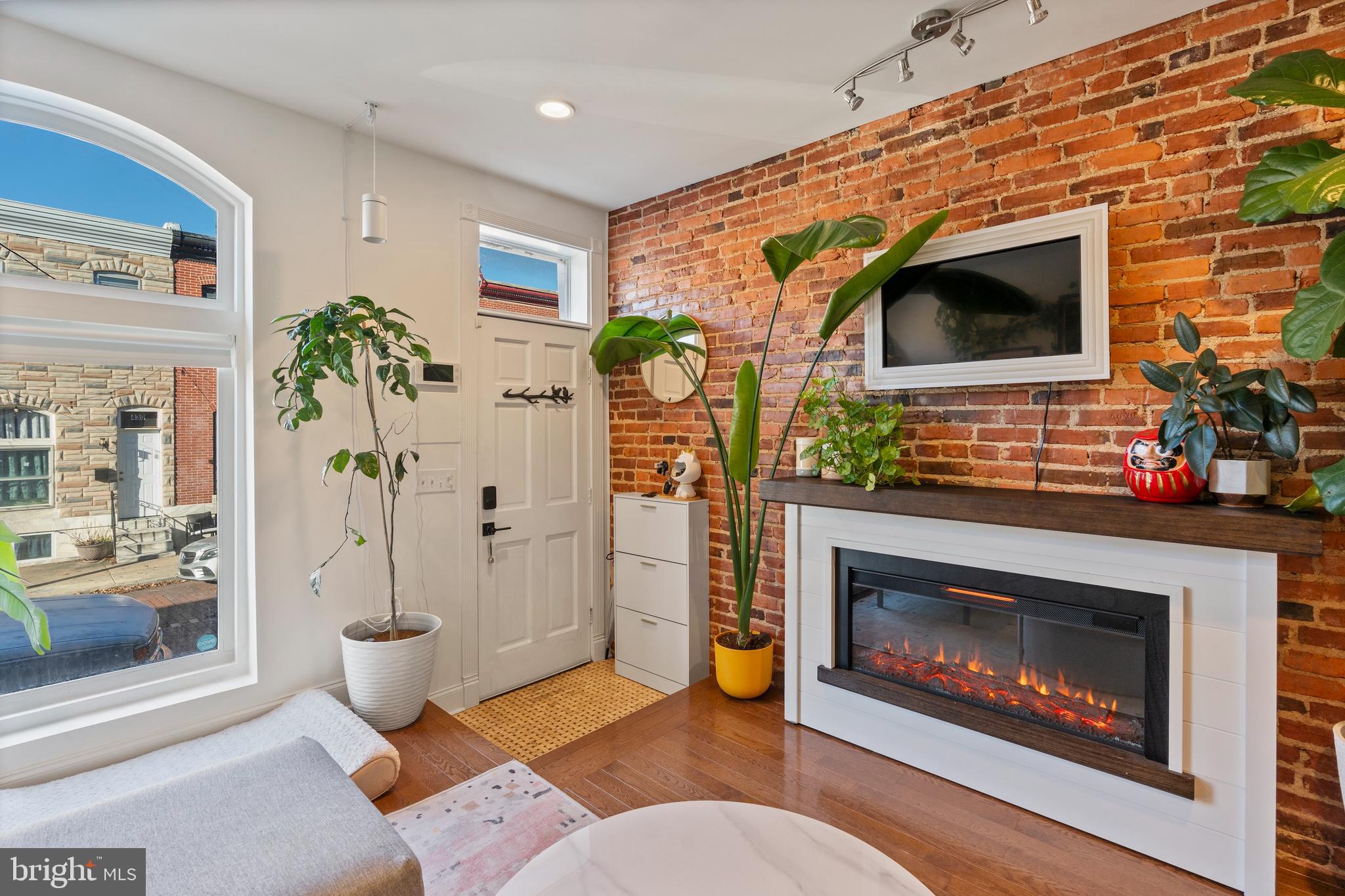 PATTERSON PARK - Residential Lease