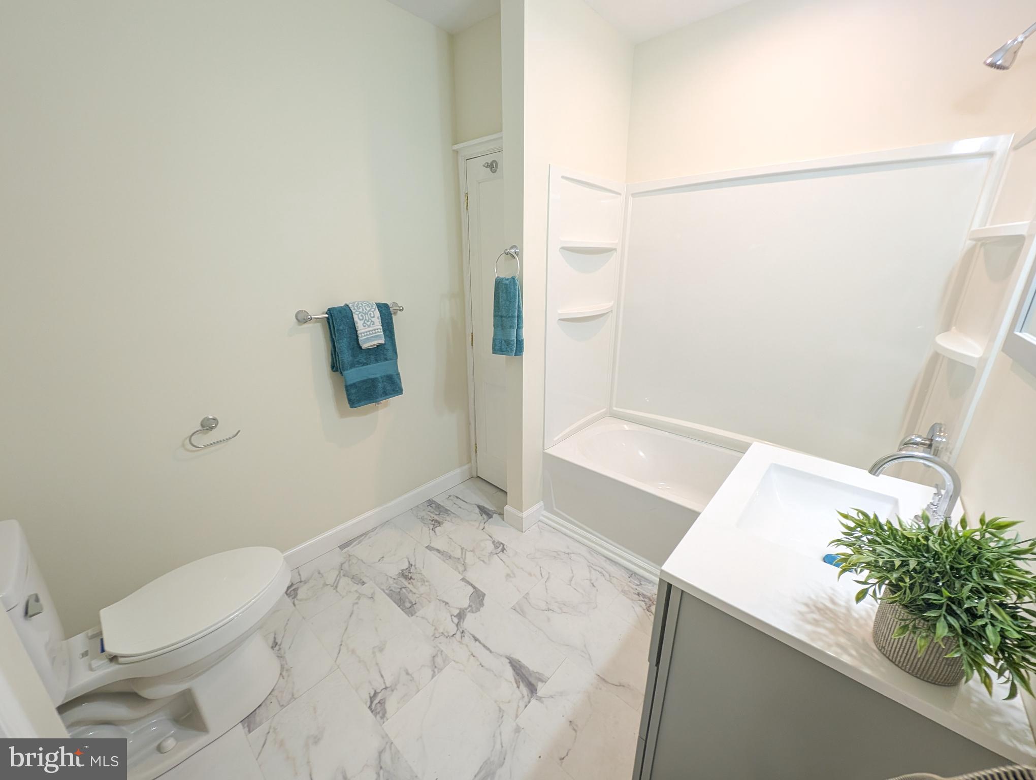 CENTREVILLE - Residential