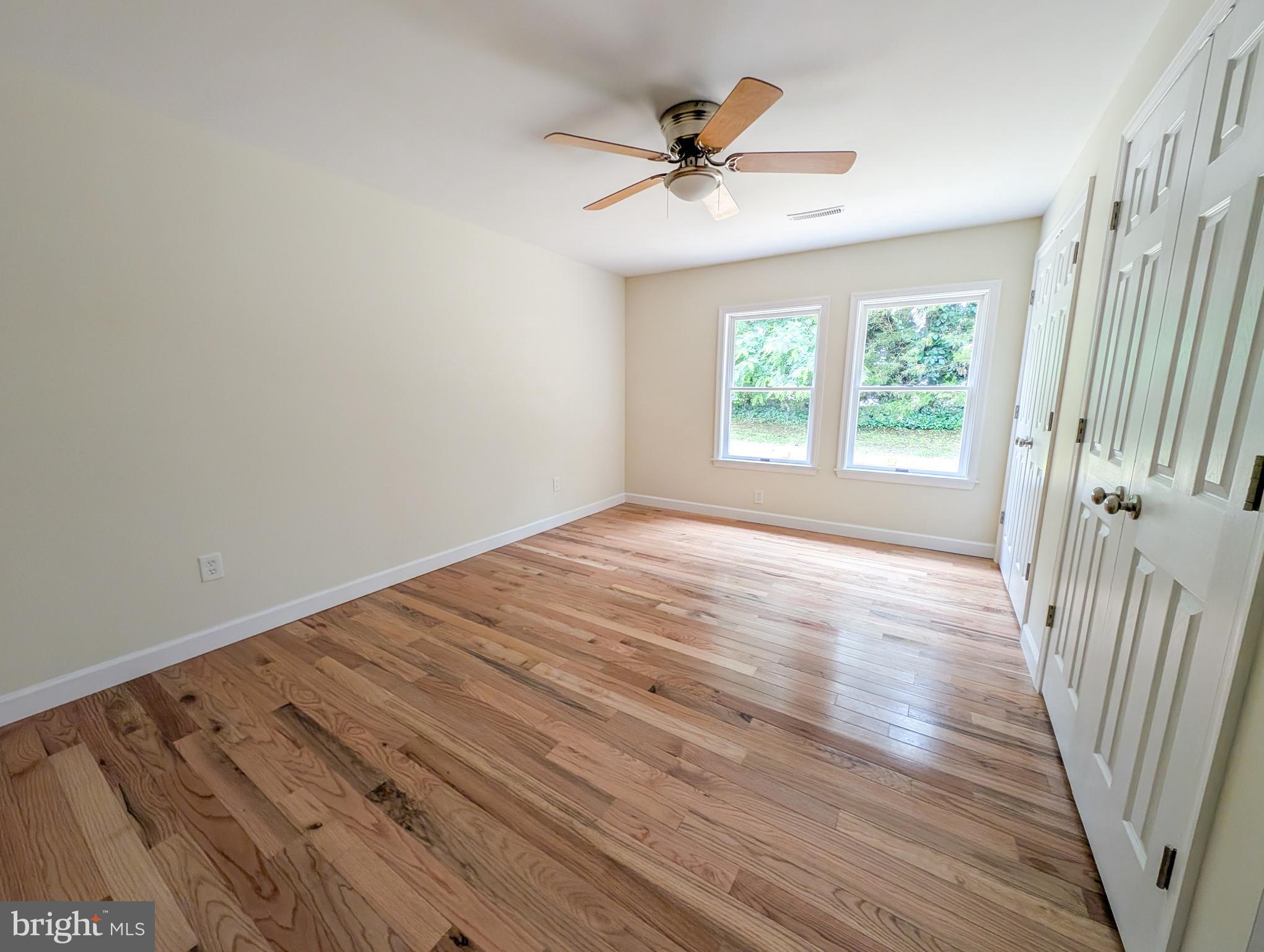 CENTREVILLE - Residential