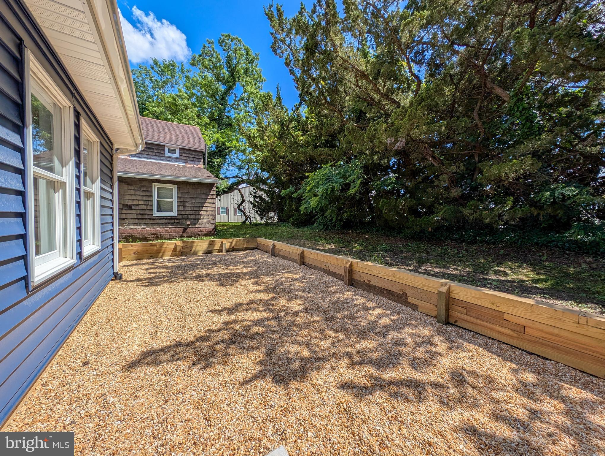 CENTREVILLE - Residential