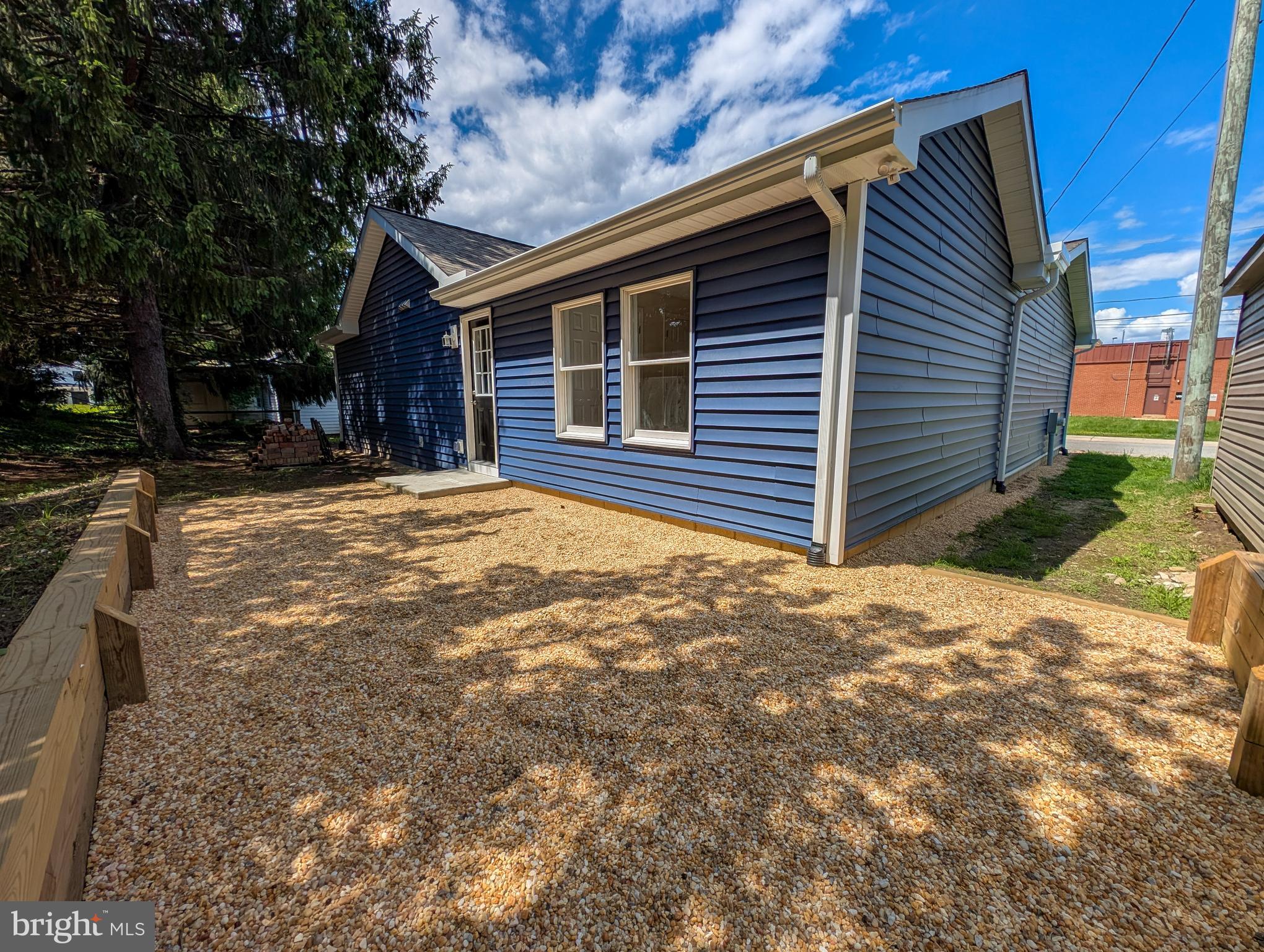 CENTREVILLE - Residential