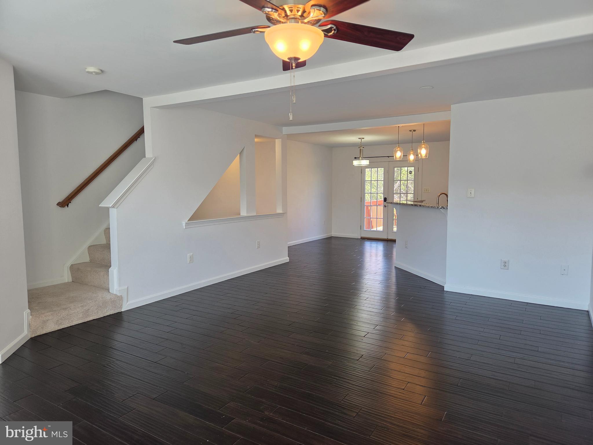 WAYSIDE VILLAGE - Residential Lease