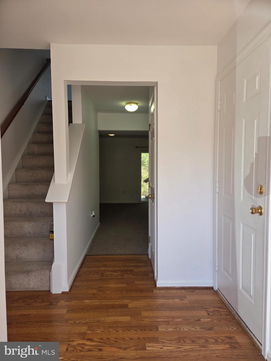 WAYSIDE VILLAGE - Residential Lease