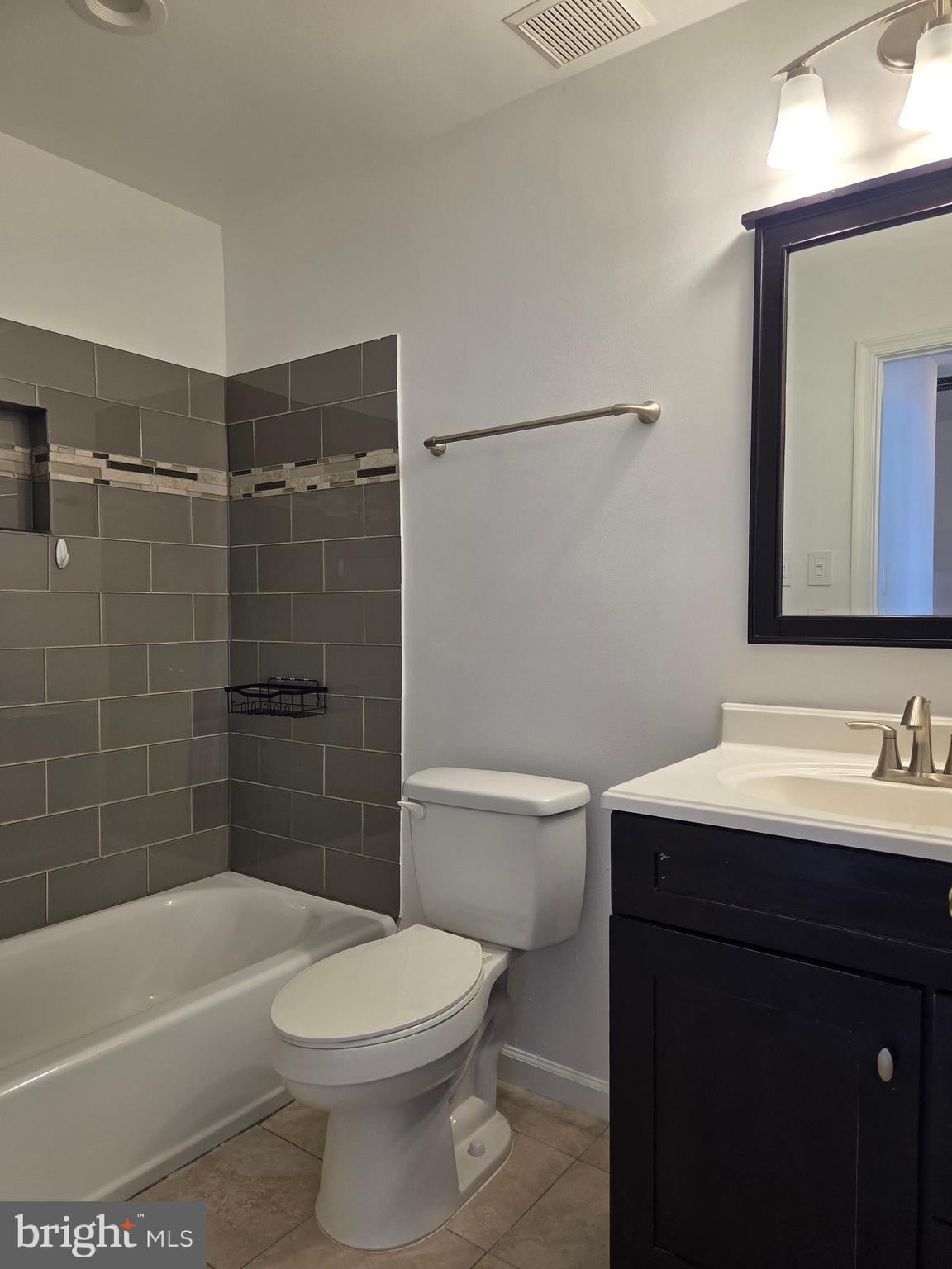 WAYSIDE VILLAGE - Residential Lease