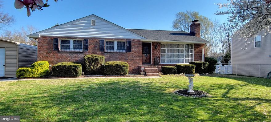 THIS IS THE ONE YOU'VE BEEN WAITING FOR! 3-Bedroom, 2-Bath 1st Floor apartment available for immediate occupancy in the quiet community of Shoreland. This is the MAIN LEVEL of a solid, all-brick rancher that has been in the landlord's family for decades.  DOES NOT INCLUDE THE BASEMENT. The bedrooms are generously sized in this spacious home. Eat-in kitchen and separate dining room too. Fireplace can only be used if the tenant has the chimney cleaned. Utilities, patio and exterior maintenance are shared with the the basement tenant. Sorry, smoking is not permitted in the home and no pets  are allowed. WELCOME HOME!!!
