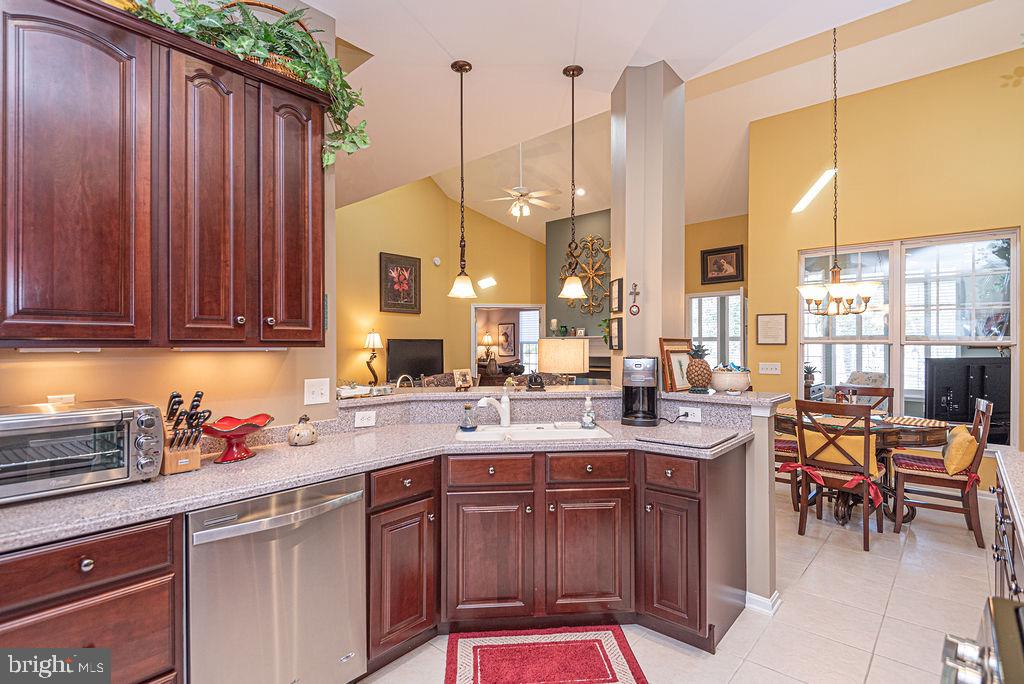 OCEAN PINES - THE PARKE - Residential