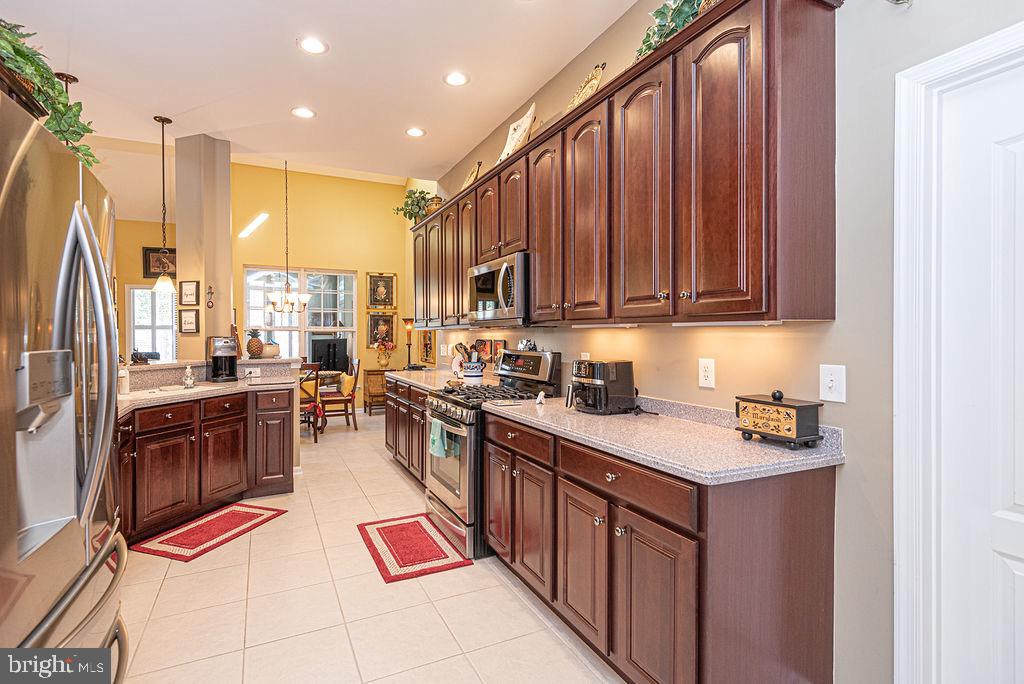 OCEAN PINES - THE PARKE - Residential