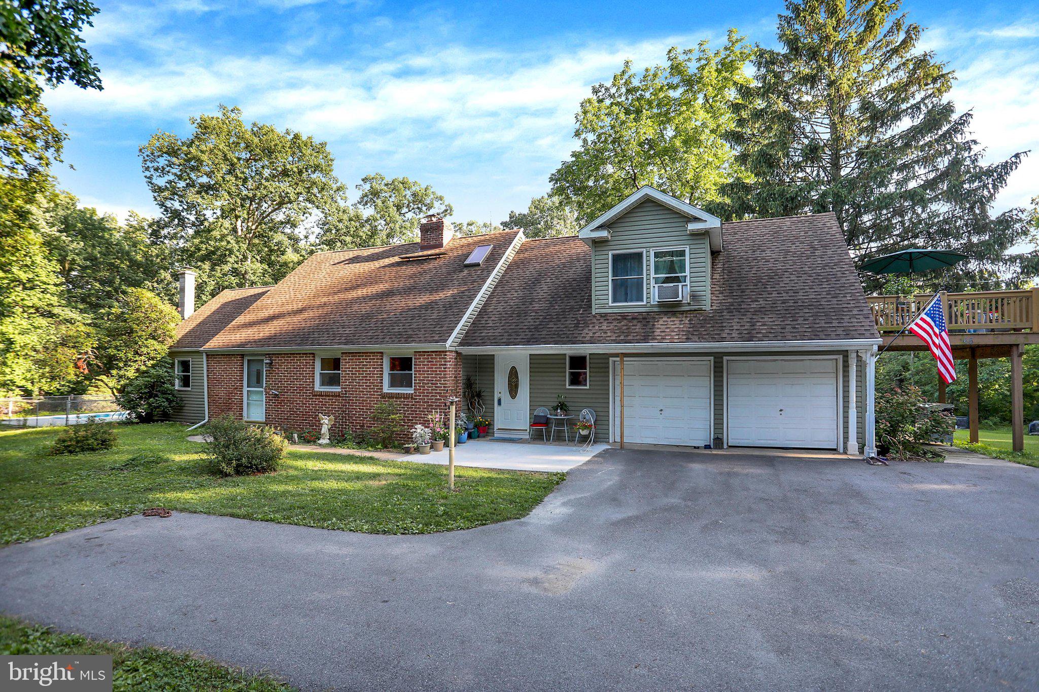 65 SUNNYSIDE DRIVE