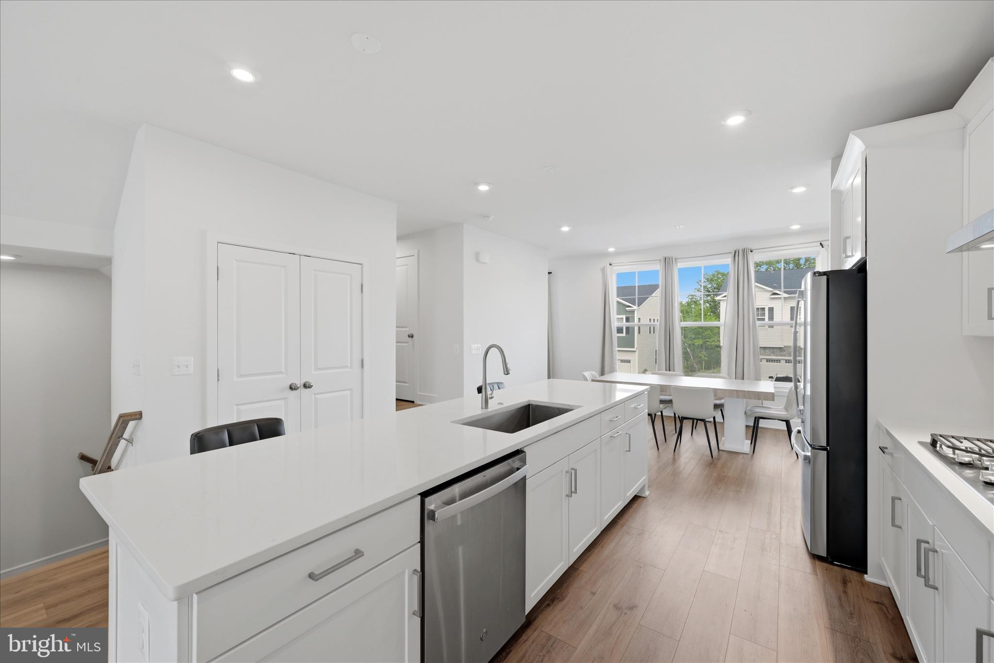 LAKE FREDERICK - Residential