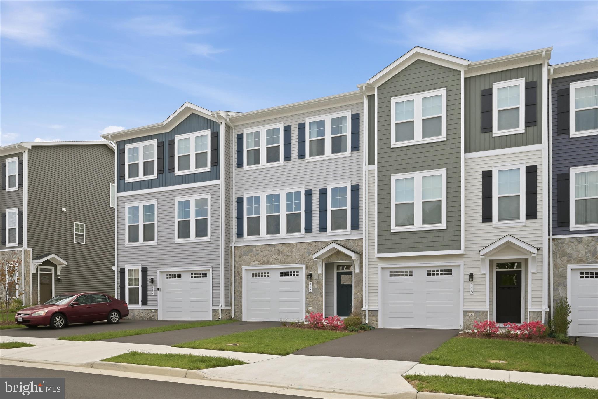 LAKE FREDERICK - Residential