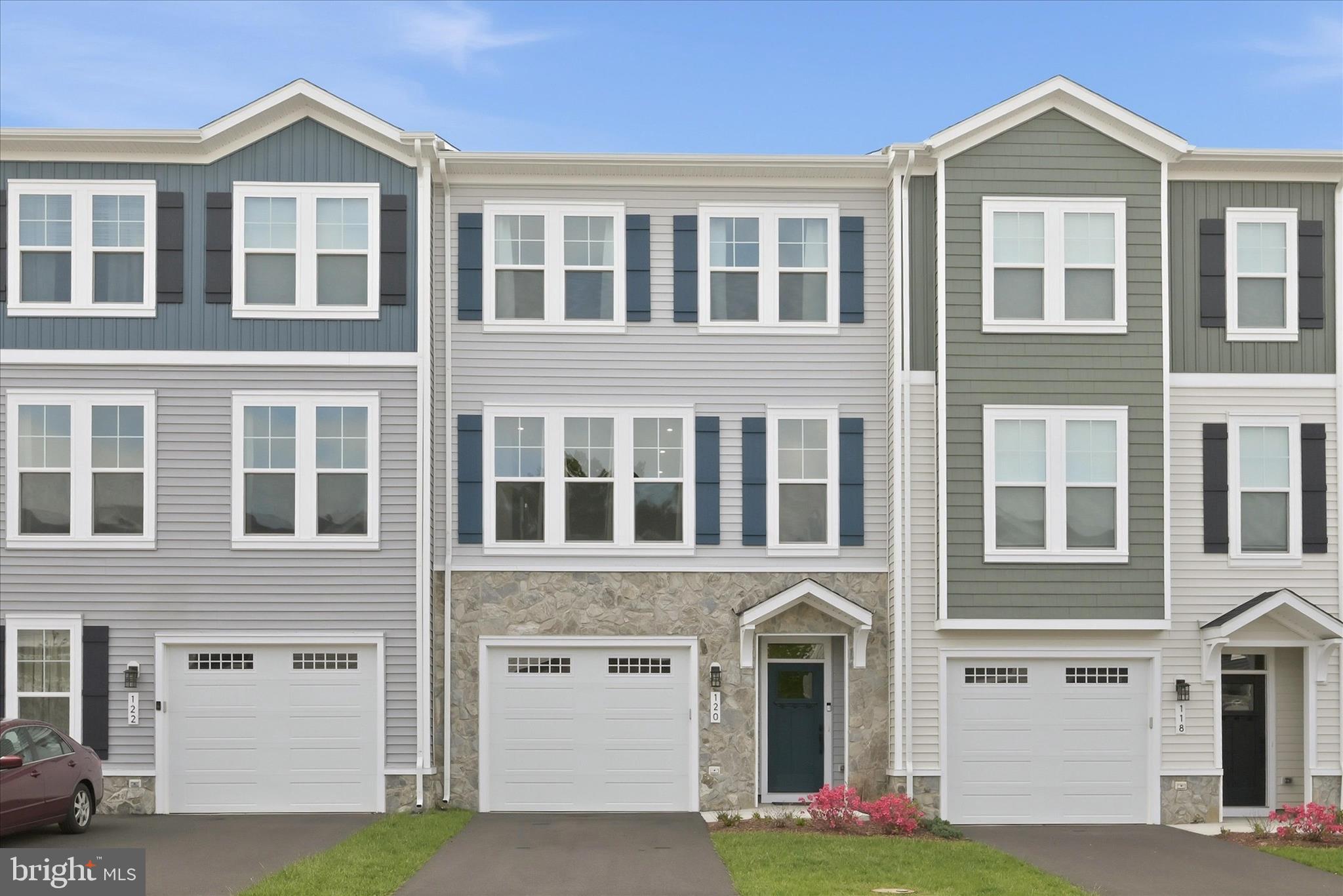 LAKE FREDERICK - Residential