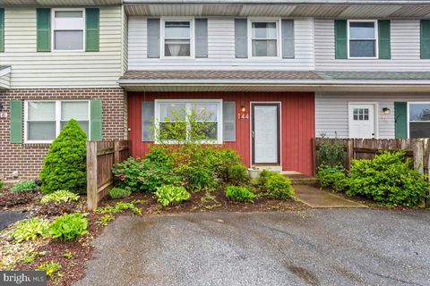 Photo of 144 Maplewood Lane, MARIETTA, PA 17547 (MLS # PALA2068948)