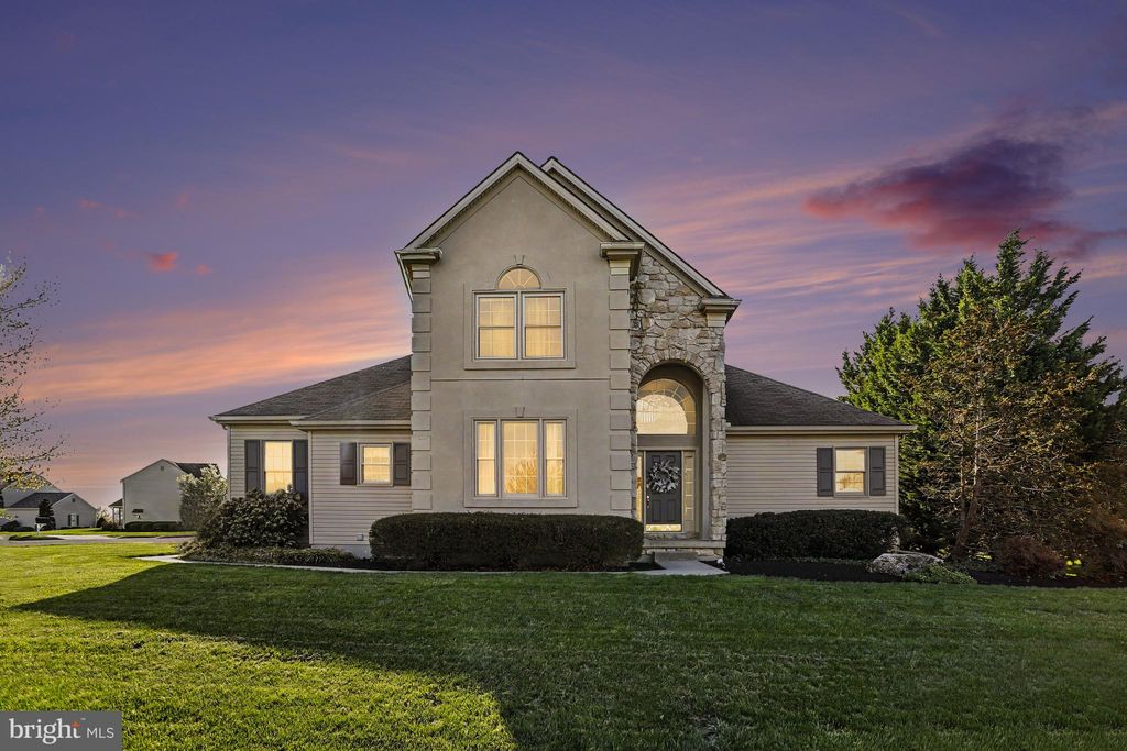 Photo of 527 Florin Avenue, MOUNT JOY, PA 17552 (MLS # PALA2084824)