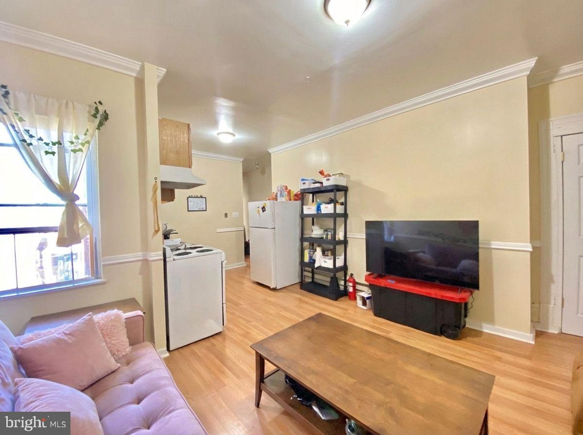 1849 N 17TH STREET 5