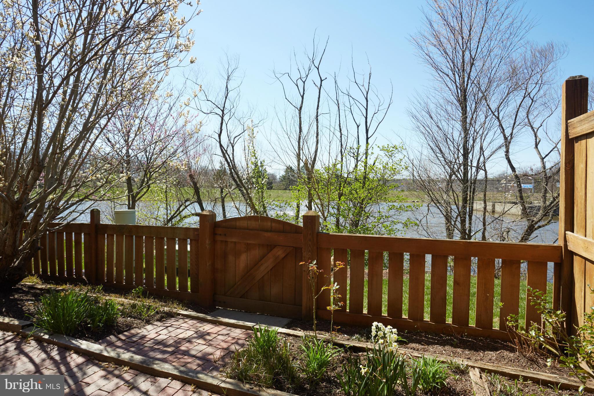 GREENS AT FAIR LAKES - Residential