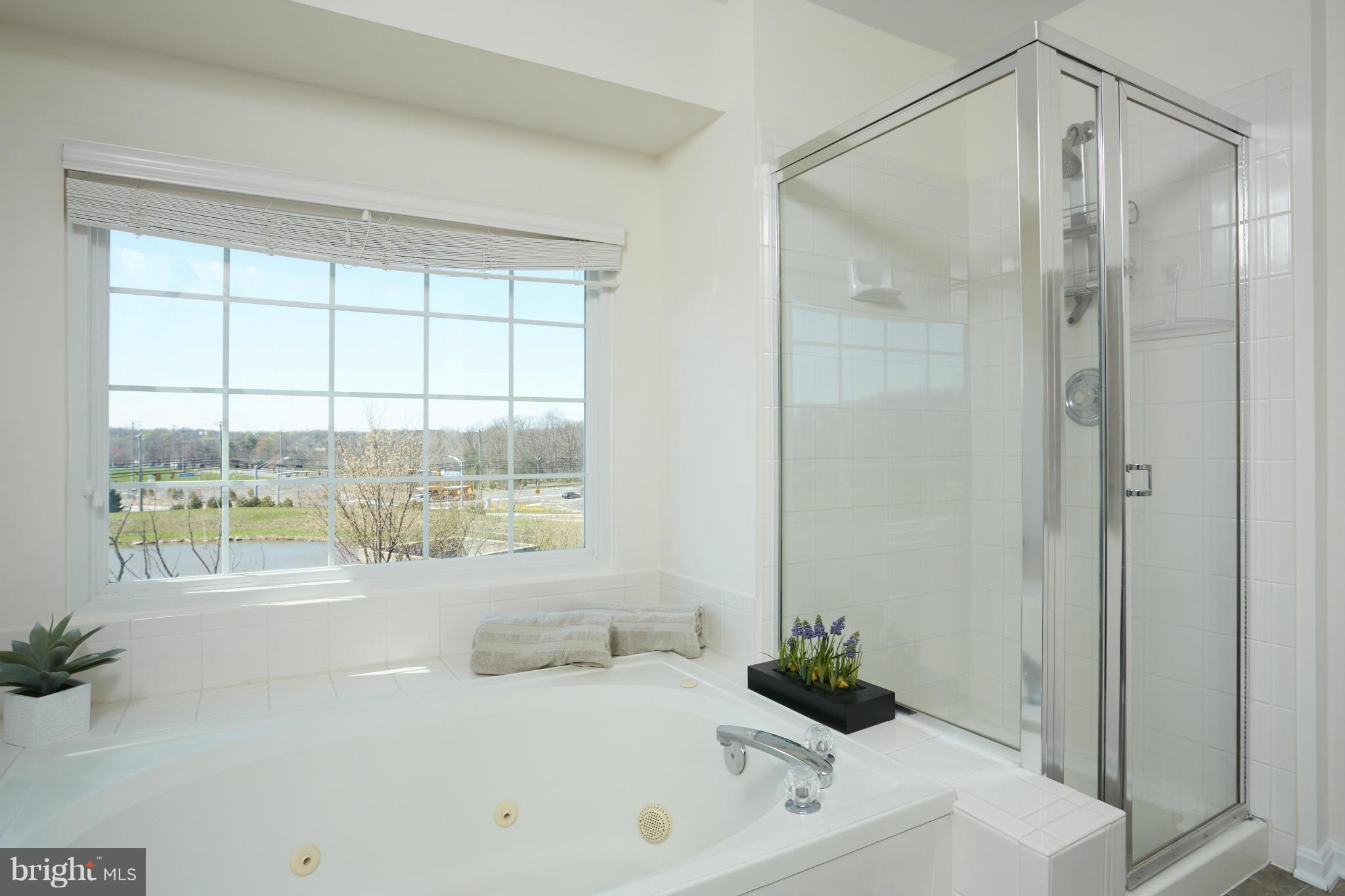 GREENS AT FAIR LAKES - Residential