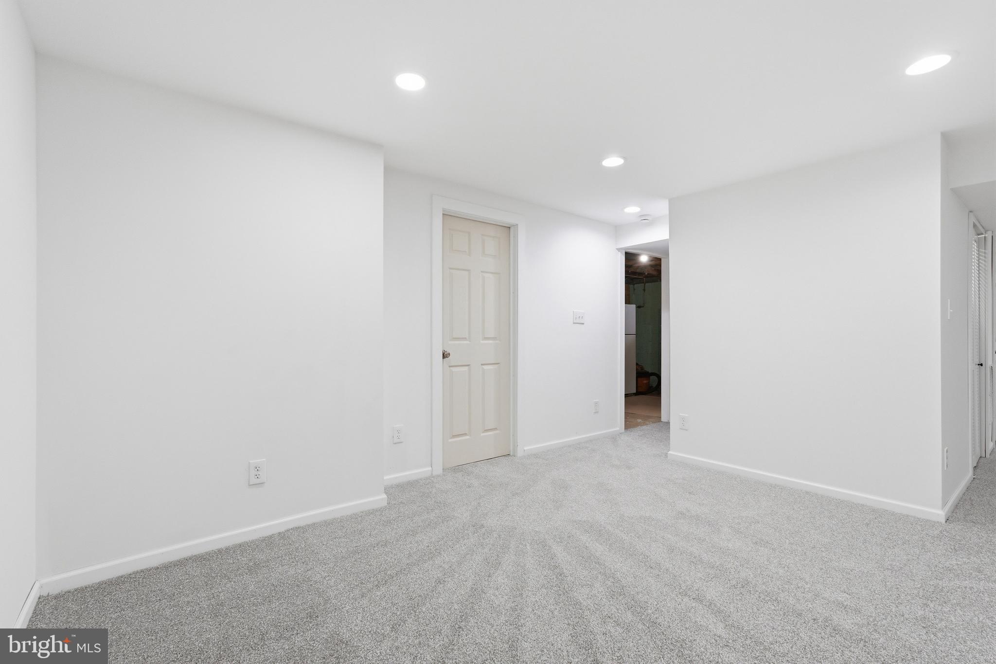 THE HEMLOCKS - Residential