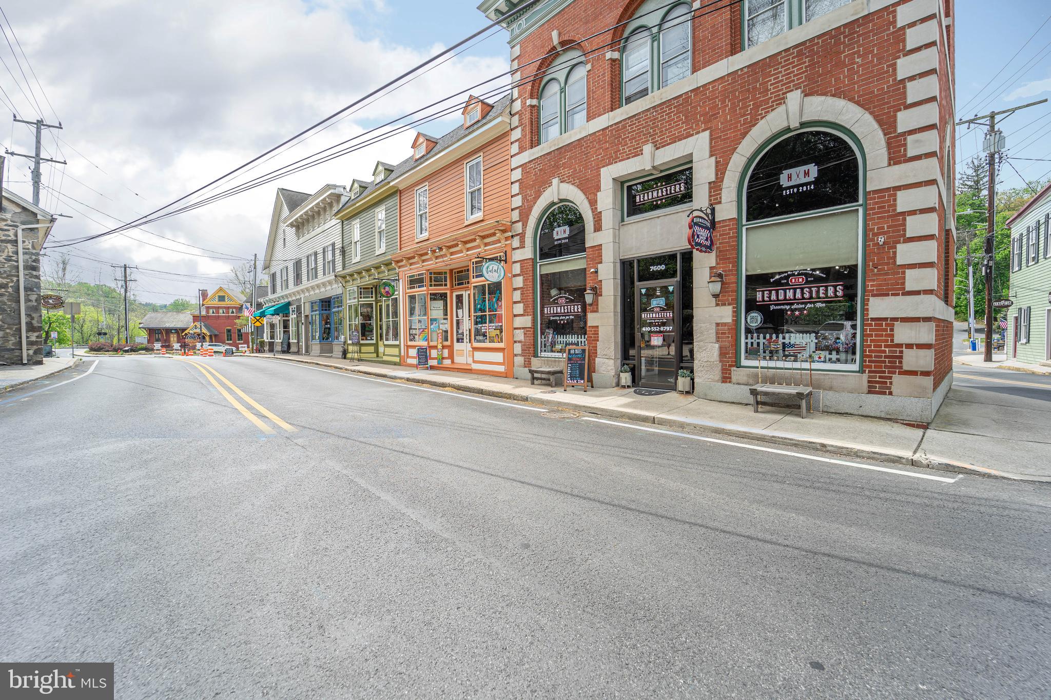 THE HEMLOCKS - Residential