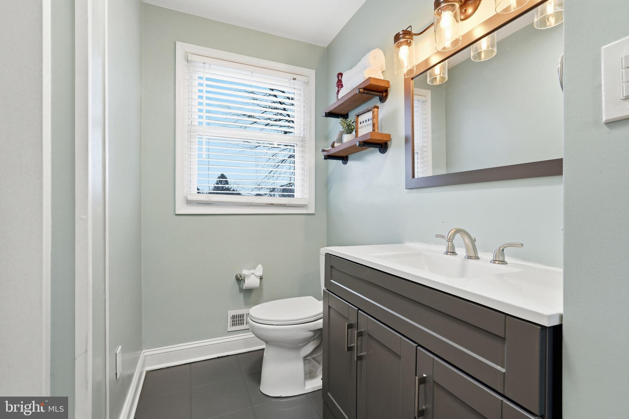 THE HEMLOCKS - Residential