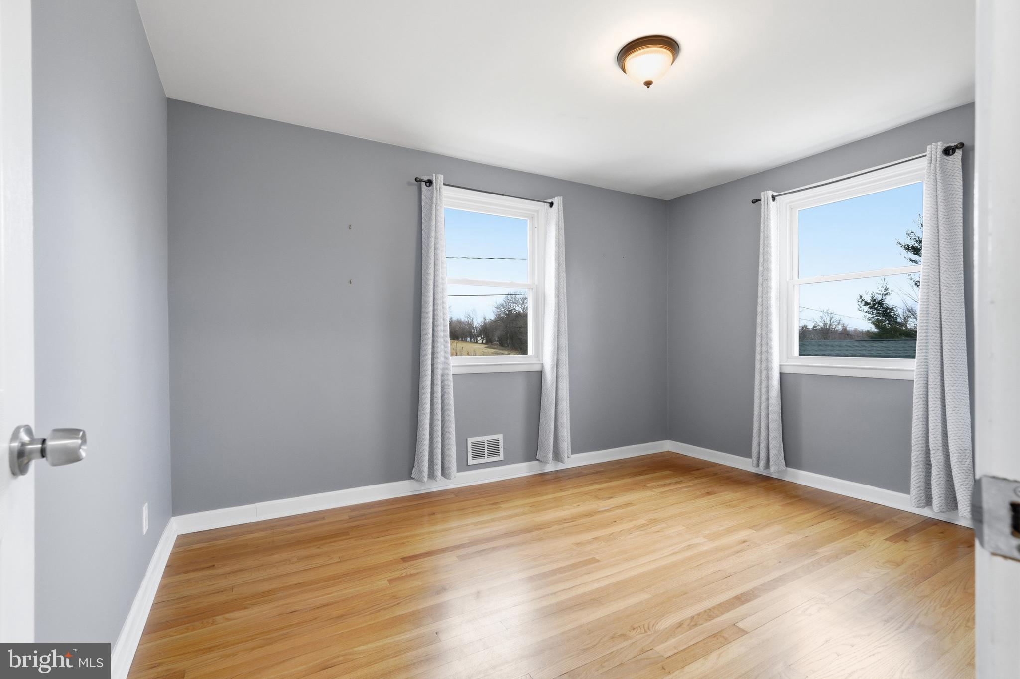 THE HEMLOCKS - Residential