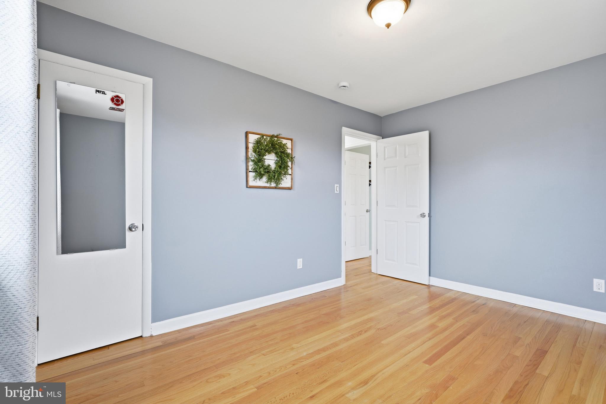 THE HEMLOCKS - Residential