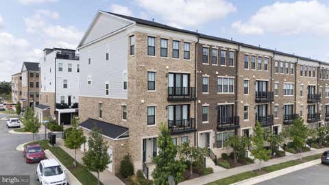 Photo of 42623 Nubbins Terrace, ASHBURN, VA 20147 (MLS # VALO2134592)