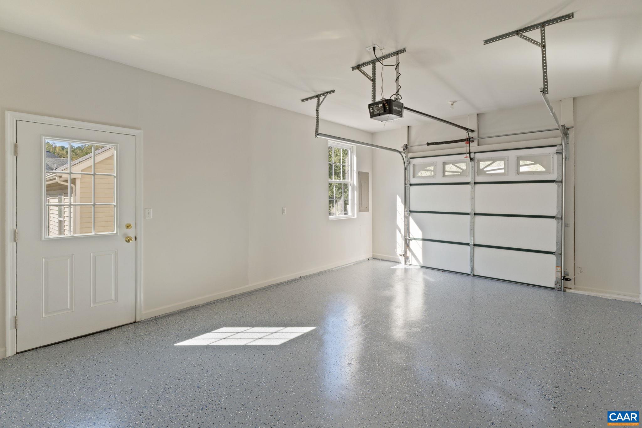 REDFIELDS - Residential Lease