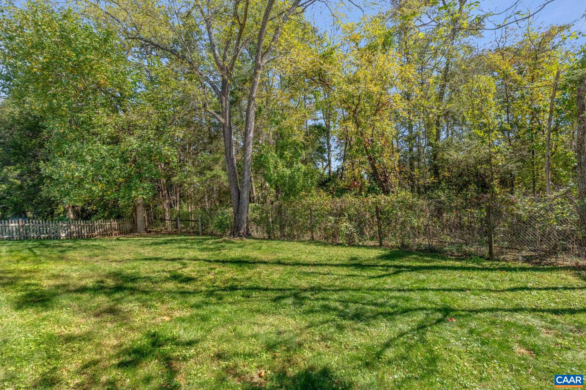 REDFIELDS - Residential Lease