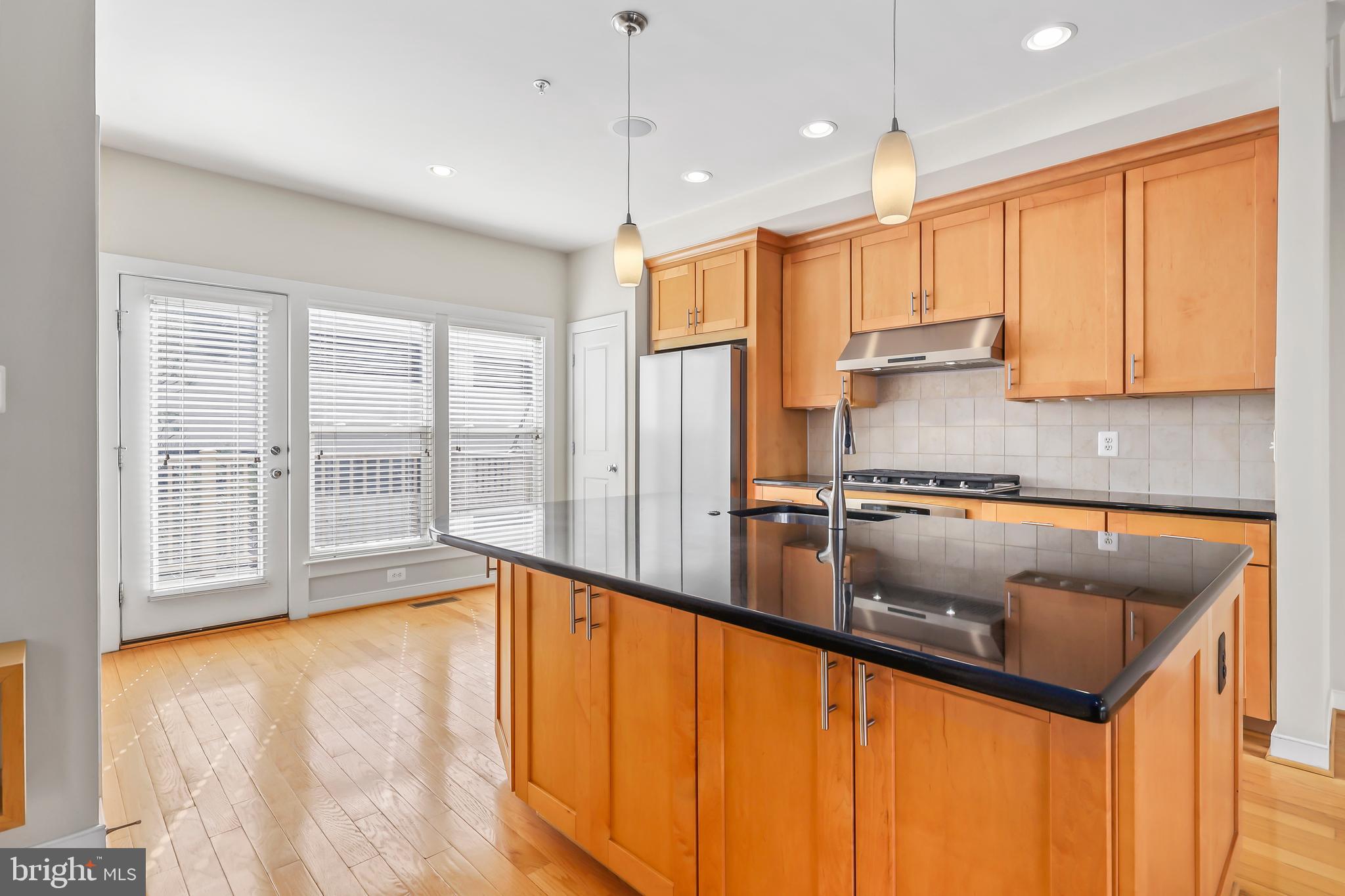 CENTERPOINTE - Residential