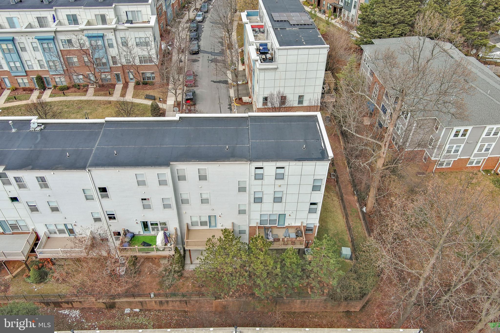 CENTERPOINTE - Residential