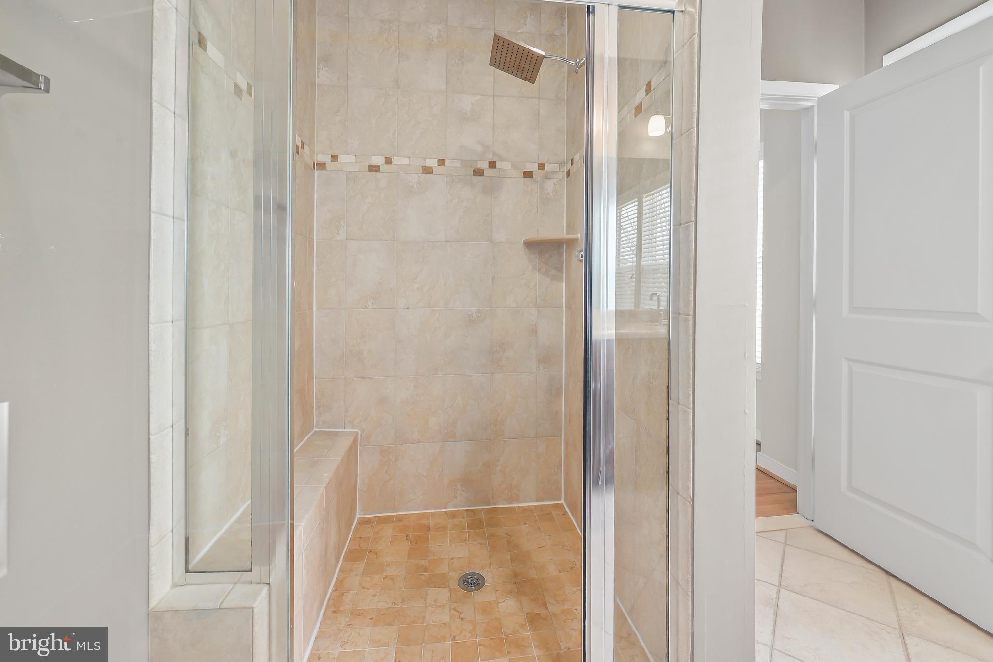 CENTERPOINTE - Residential