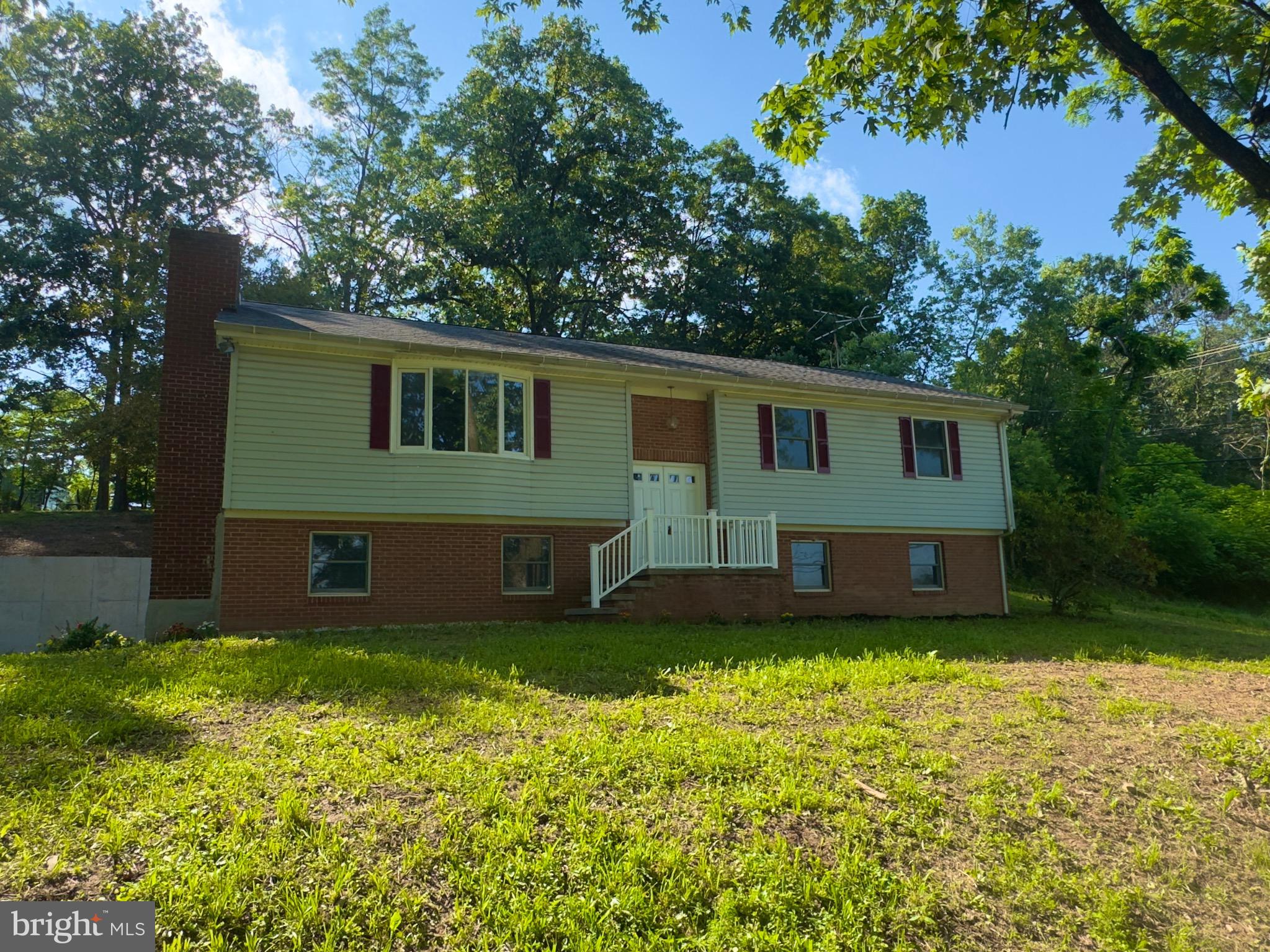 10393 MARTINSBURG ROAD