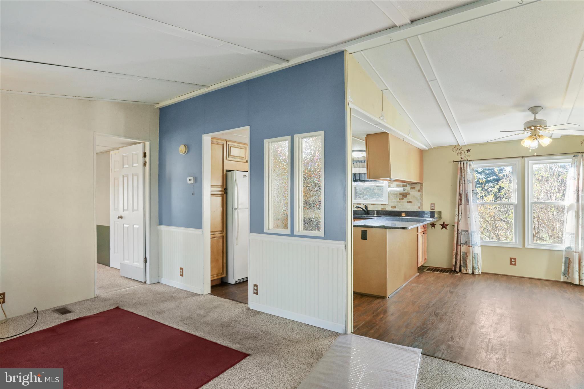 HIDDEN RIVER FARM - Residential