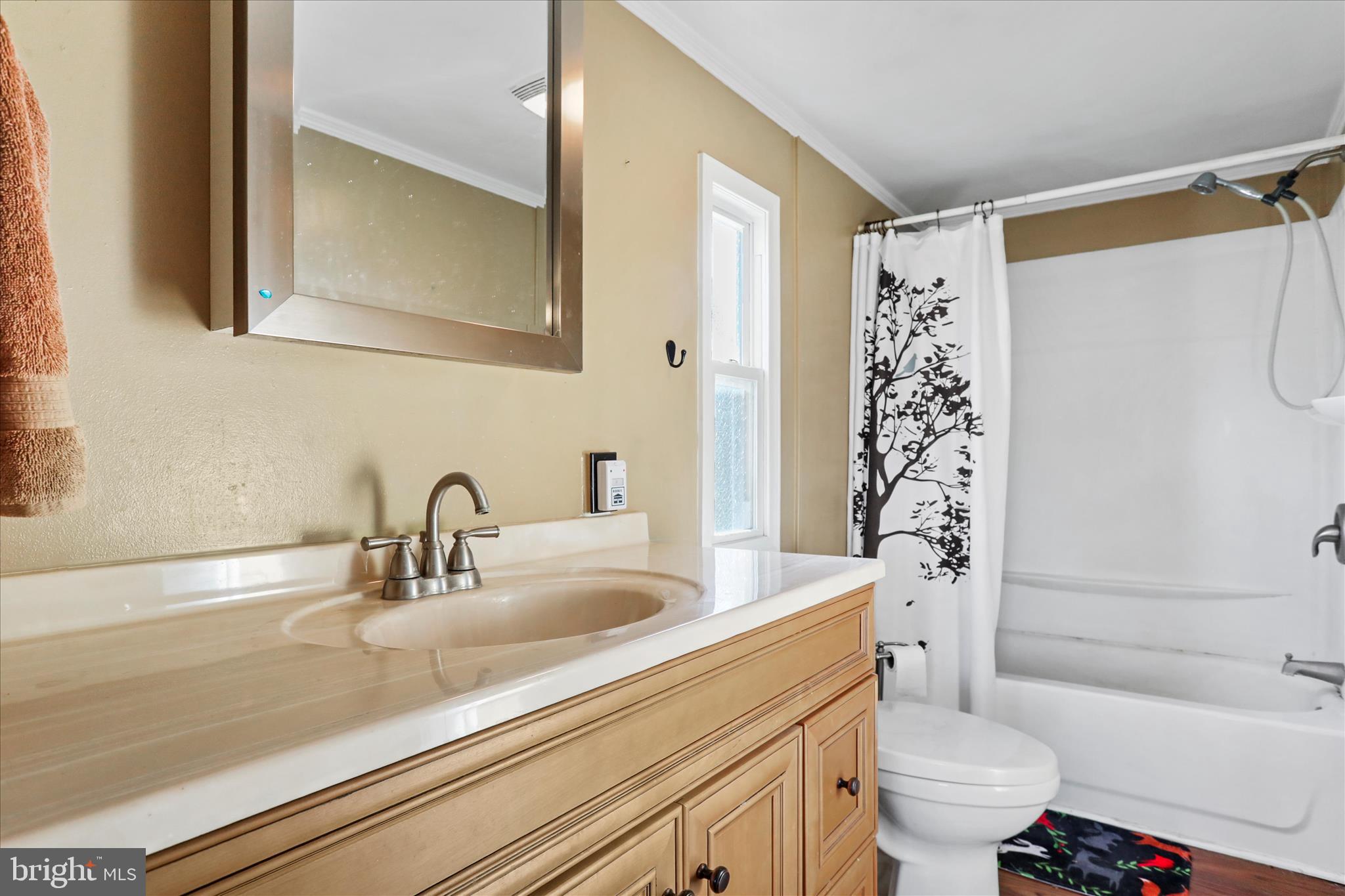 HIDDEN RIVER FARM - Residential