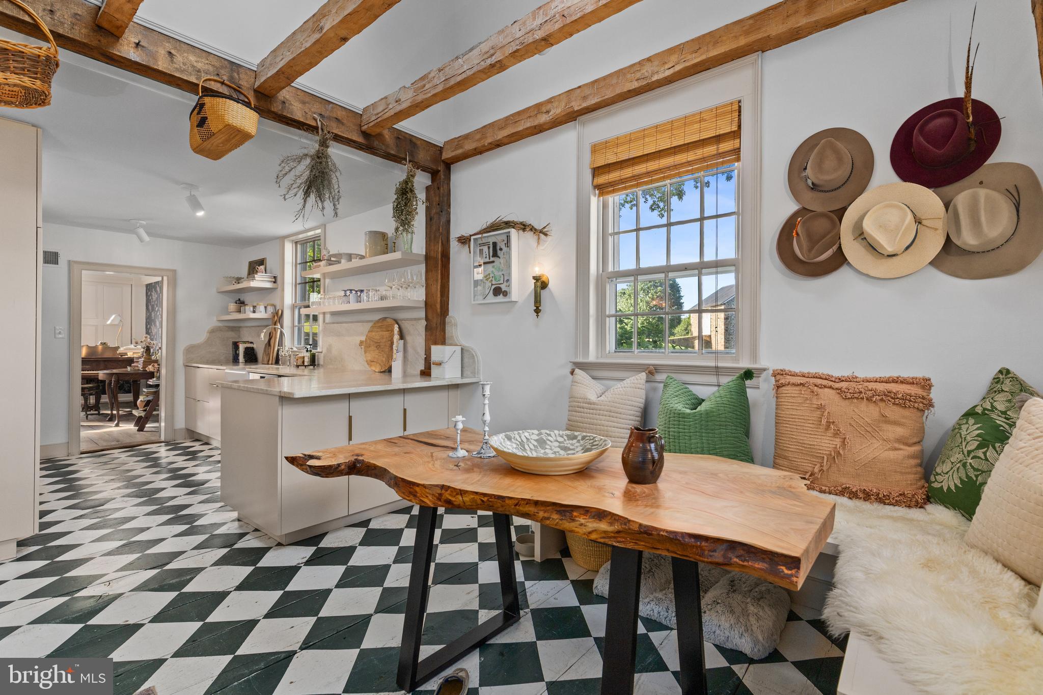 MIDDLEBURG - Residential