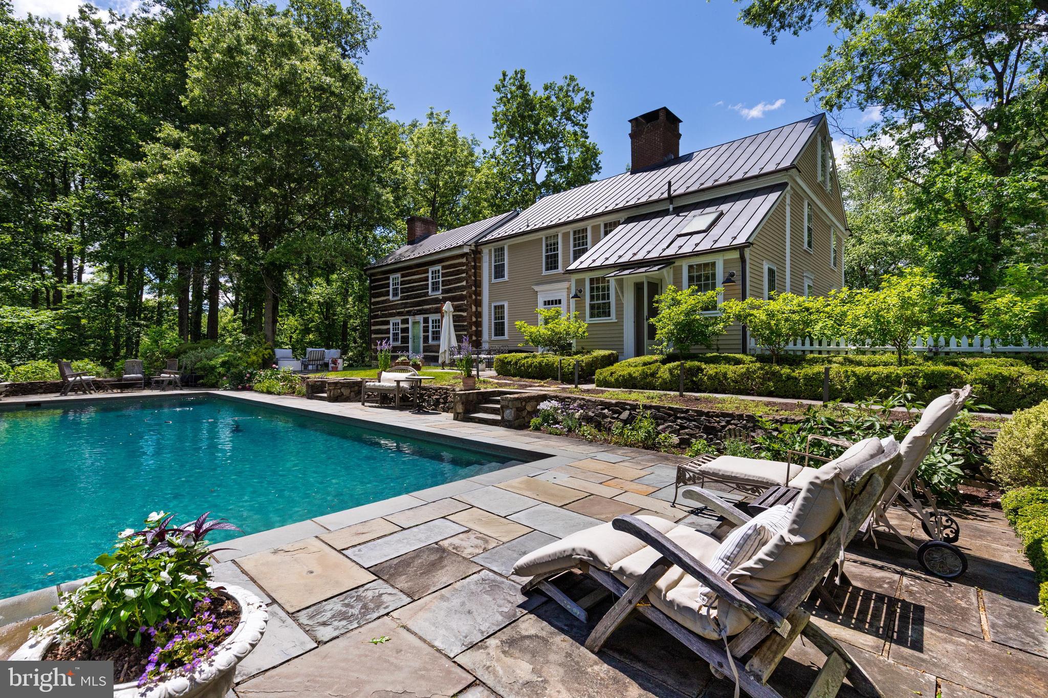 MIDDLEBURG - Residential