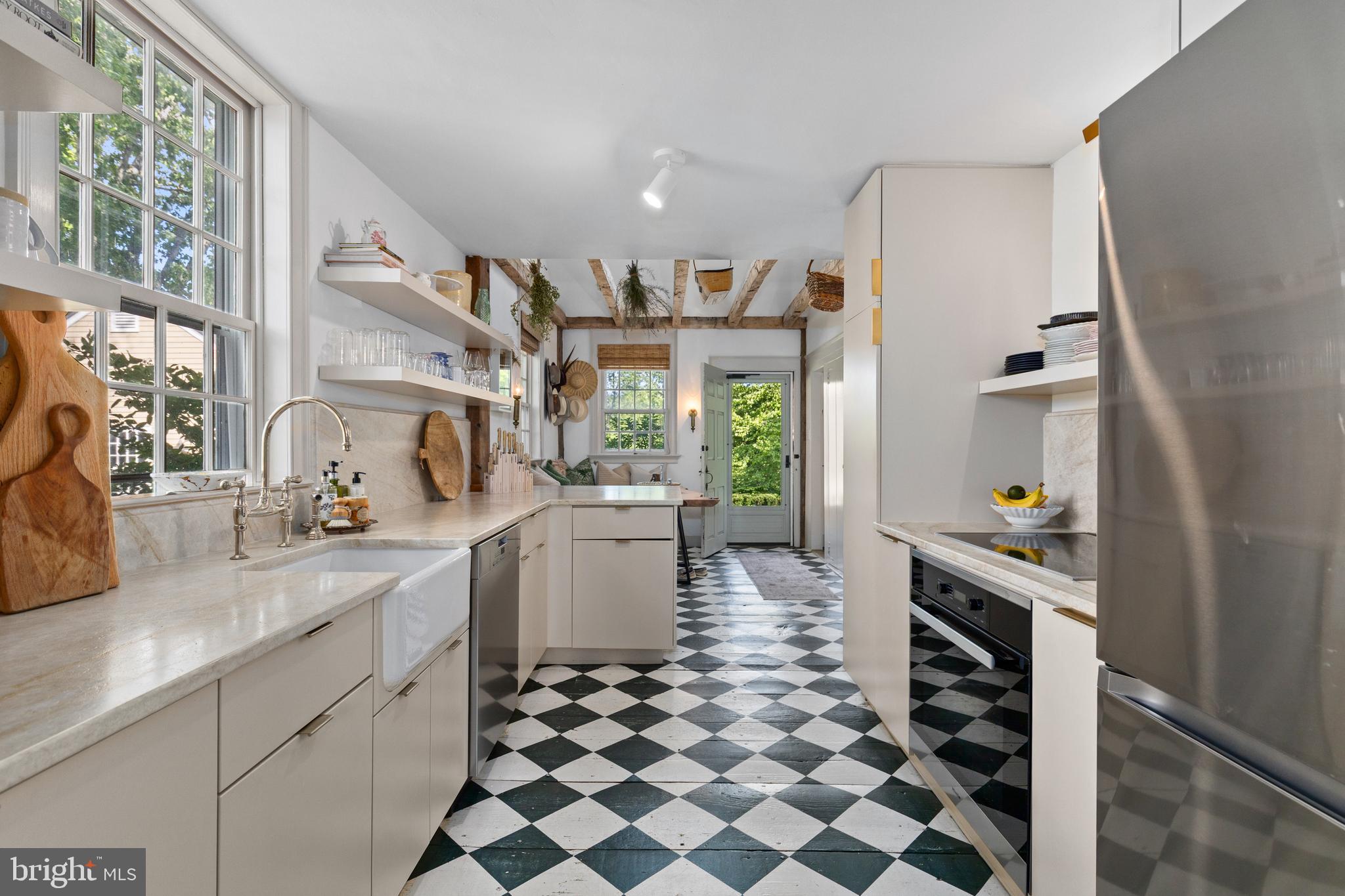 MIDDLEBURG - Residential