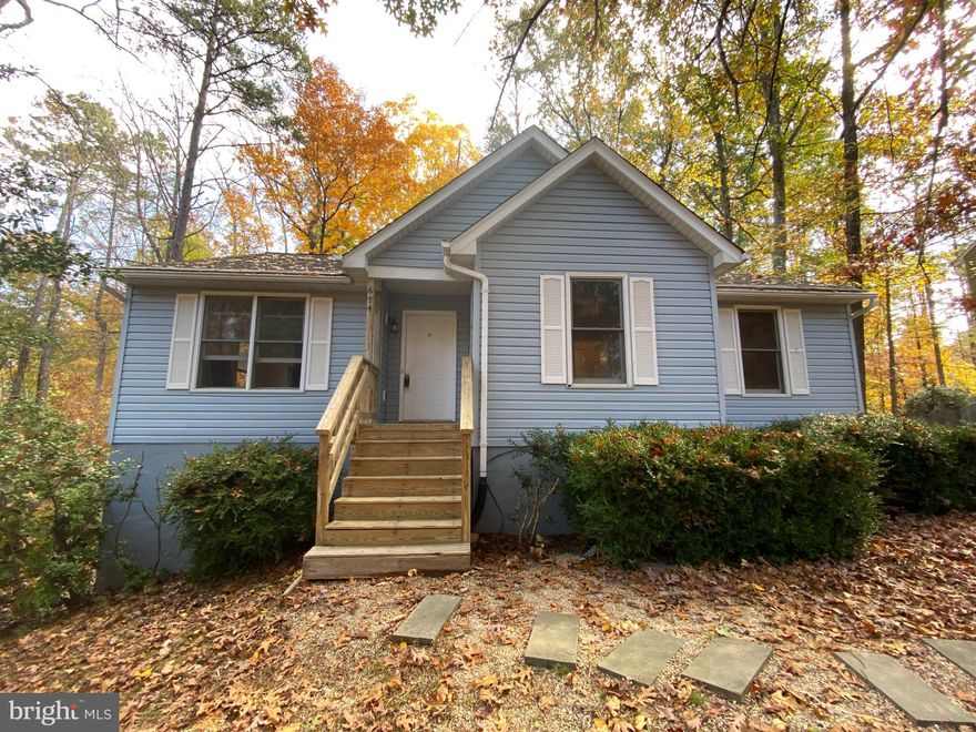 This freshly updated rambler is located in the gated community of Lake Land'Or. It features a newly installed luxury vinyl plank flooring throughout and an open floor plan with an eat-in kitchen that flows into the family room. The home includes a partially finished basement with an additional bedroom and a full bathroom. Step outside to enjoy a spacious yard with a walk-out deck. Residents can take advantage of the community's amenities, including lake activities, pool access, and more!

**This property is located in a gated community and can only be viewed if accompanied by a Realtor®.

*Fireplace for decorative purposes only.

*Washer/Dryer Convey AS-IS

**A one-time $50 fee is required for tenant registration, payable directly to the HOA.

CREDIT: Good Credit Required
PETS: Yes, case-by-case
PET FEE: $450/pet non-refundable fee
VOUCHERS: Housing Choice Vouchers accepted
UTILITIES: Tenant Pays All
APPLICATION FEE: $60 per applicant
SECURITY DEPOSIT:  Minimum One month's rent (Please note that in certain cases, a double deposit may be required)
RESIDENT BENEFIT PACKAGE: $25/month
LEASING FEE:  $125 One time due with Move-in Funds.