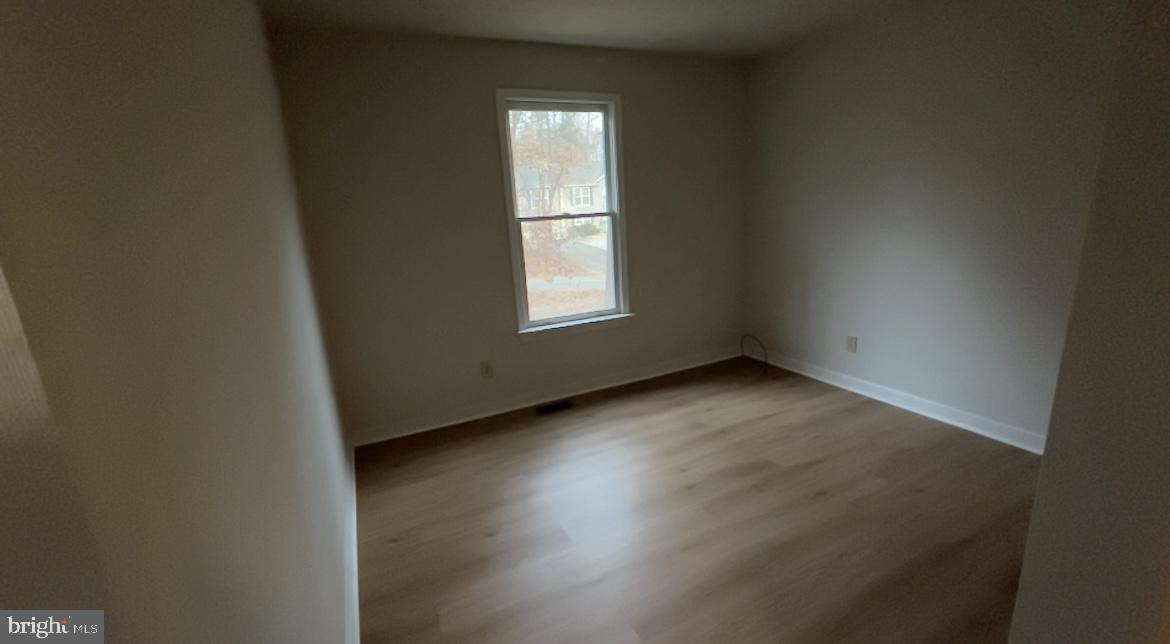 LAKE LAND OR - Residential Lease