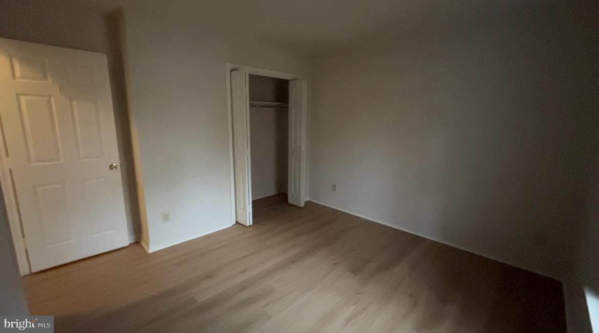 LAKE LAND OR - Residential Lease